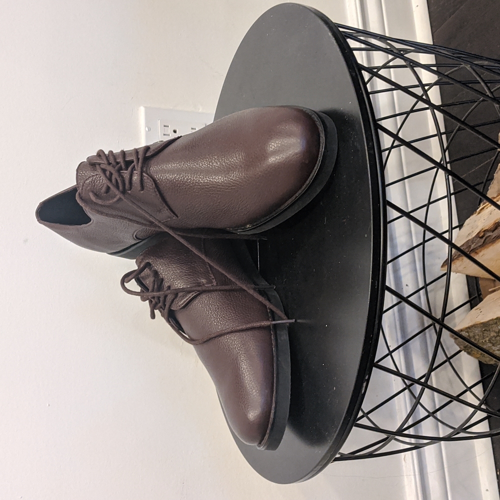 NWOT, Coach shoes, men's size 11.5